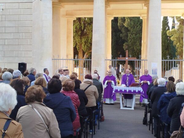 COMMEMORAZIONE DEI DEFUNTI